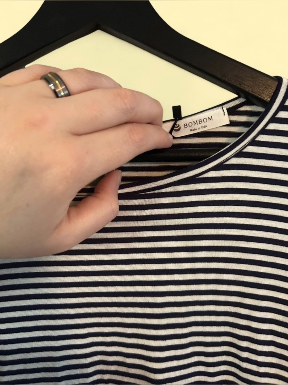 Bombom NWT Black and White Striped Long Sleeve Top - Picture 3 of 4